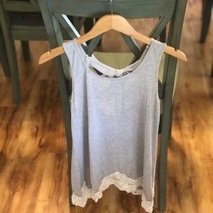 Gray tank top